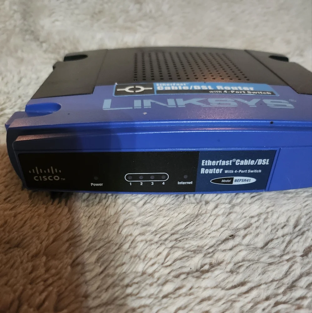 Linksys 4 port cable/ethernet box